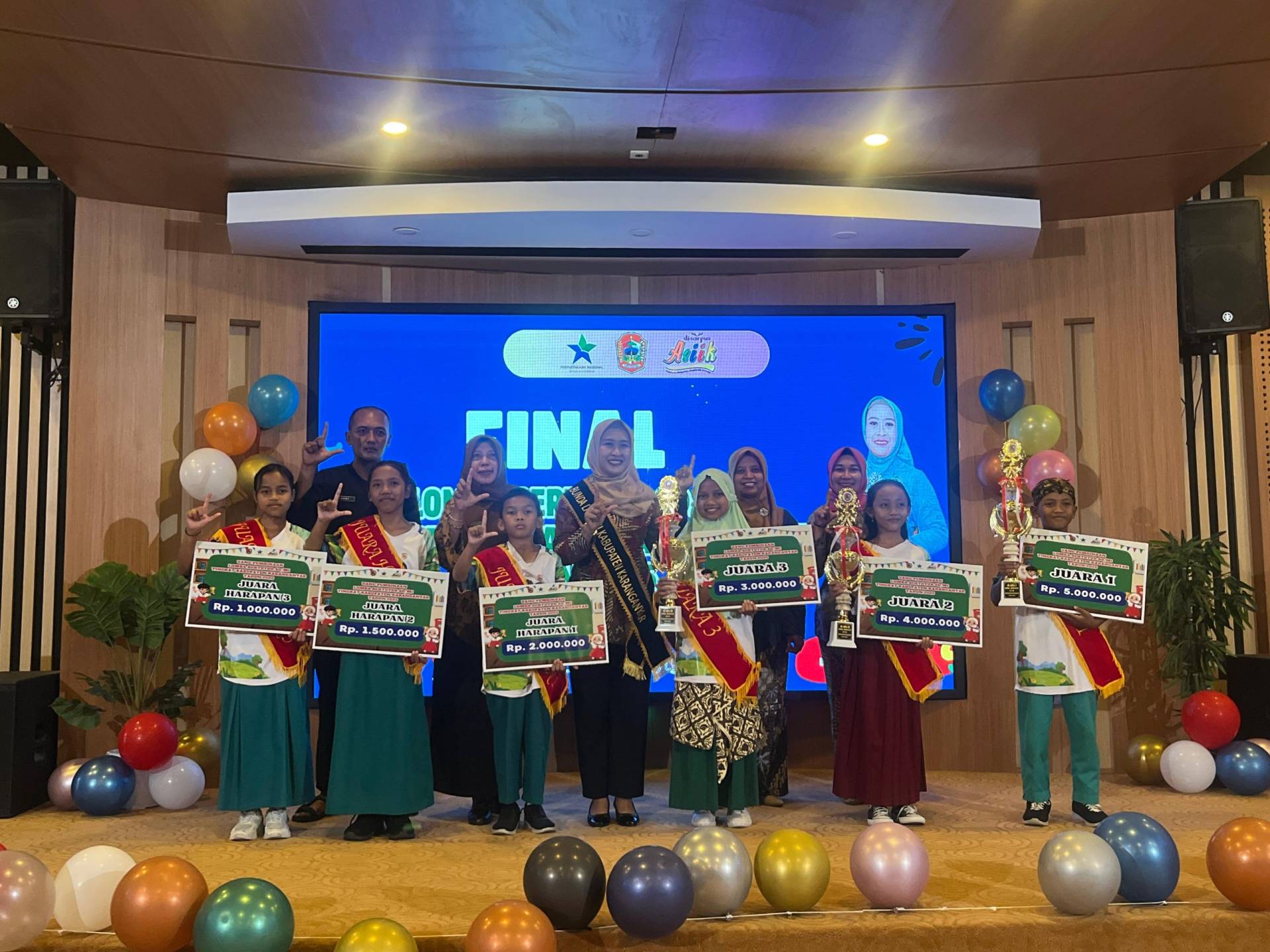 juara_lomba_bertutur_2025